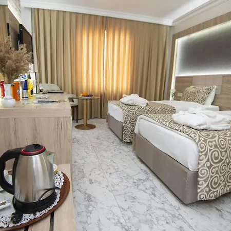 Afyon Mcg Marble ホテル 4*